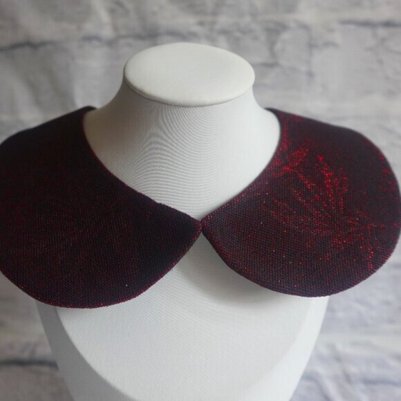 Detachable Peter Pan Collar Necklace with ribbon closure - Picture 4 of 10